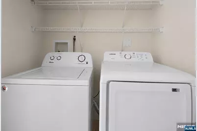 15-19 Tichenor 403 #403, Newark, NJ 07114 - Photo 23