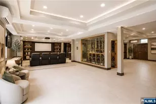 14 Michelle Ln, Livingston, NJ 07039 - Photo 31