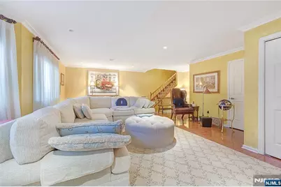 10 Lenox Court, Fort Lee, NJ 07024 - Photo 29