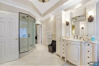 10 Lenox Court, Fort Lee, NJ 07024 - Photo 23