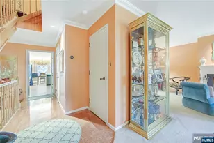 10 Lenox Ct, Fort Lee, NJ 07024 - Photo 35