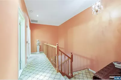 10 Lenox Court, Fort Lee, NJ 07024 - Photo 27