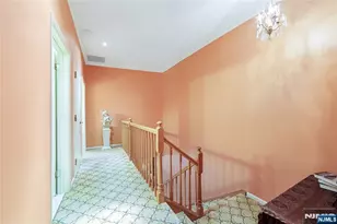 10 Lenox Ct, Fort Lee, NJ 07024 - Photo 27