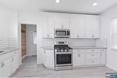 73 Ilford Avenue, North Arlington, NJ 07031 - Photo 3