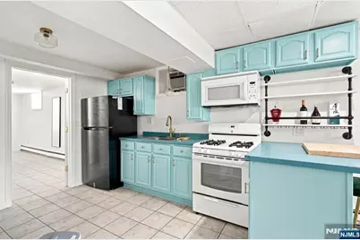 31 Meade Street, West Orange Township, NJ 07052 - Photo 21