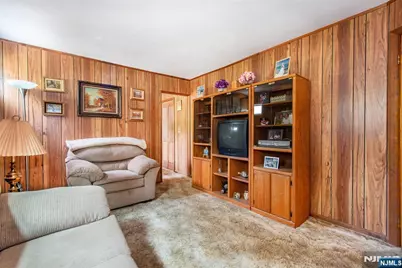 123 6th Street, Wood Ridge, NJ 07075 - Photo 13