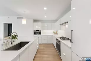 9 Ave At Port Imperial 0911, West New York, NJ 07093 - Photo 11