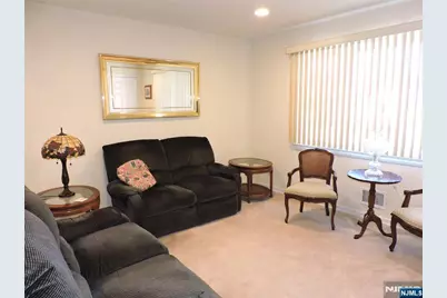 15 Main Avenue, Elmwood Park, NJ 07407 - Photo 5