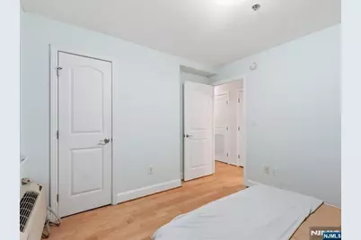 70 Munn Avenue 413 #413, East Orange, NJ 07018 - Photo 11