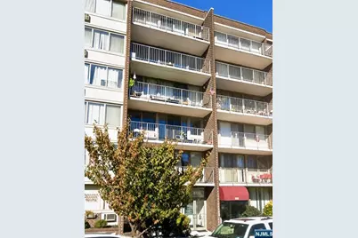 515 Anderson Avenue 6J #6J, Cliffside Park, NJ 07010 - Photo 1