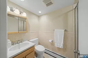 486 West St, Fort Lee, NJ 07024 - Photo 21