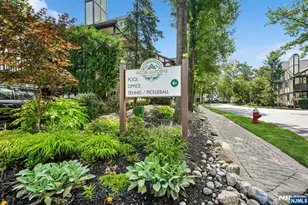 705 Thoreau Ct, Mahwah, NJ 07430 - Photo 11