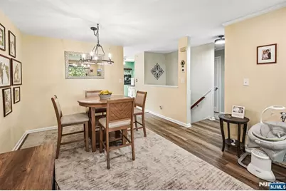 705 Thoreau Court, Mahwah, NJ 07430 - Photo 3