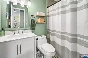 705 Thoreau Ct, Mahwah, NJ 07430 - Photo 9