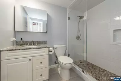300 Main Street 707 #707, Little Falls Township, NJ 07424 - Photo 15