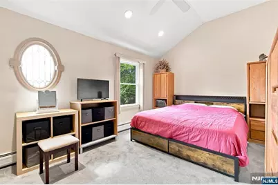 71 Malcolm Road, Mahwah, NJ 07430 - Photo 17