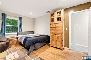 71 Malcolm Rd, Mahwah, NJ 07430 - Photo 15