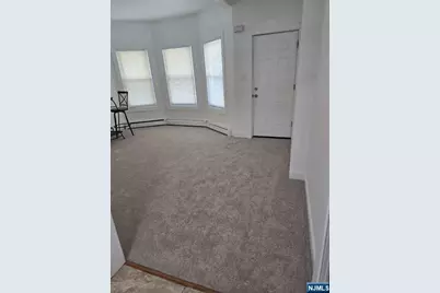 125 Dalton Street, Roselle Park, NJ 07204 - Photo 9