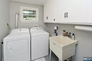 769 Hickory Hill Rd, Wyckoff Township, NJ 07481 - Photo 27