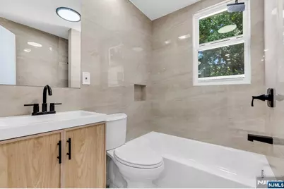 130 19th Avenue, Irvington, NJ 07111 - Photo 15