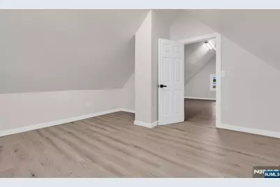 130 19th Avenue, Irvington, NJ 07111 - Photo 23