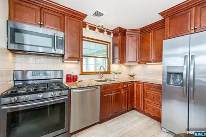 153 Lower Notch Road, Little Falls Township, NJ 07424 - Photo 9