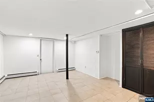 41 N 14th St, Hawthorne, NJ 07506 - Photo 23