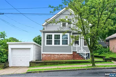 41 N 14th Street, Hawthorne, NJ 07506 - Photo 1