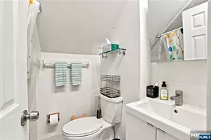 41 N 14th St, Hawthorne, NJ 07506 - Photo 9