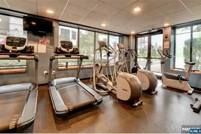 1300 Grand Street 316 #316, Hoboken, NJ 07030 - Photo 29