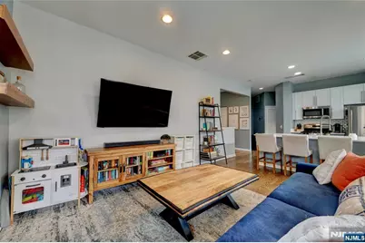 1300 Grand Street 316 #316, Hoboken, NJ 07030 - Photo 11