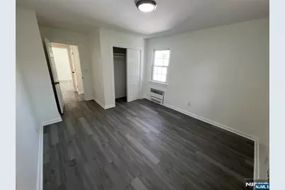 493 Beverly Road 2 #2, Teaneck Township, NJ 07666 - Photo 3