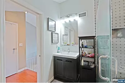 6501 Liberty Avenue F5 #F5, North Bergen, NJ 07047 - Photo 23