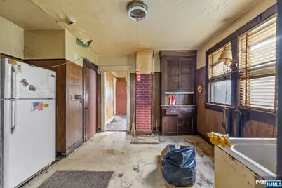36 Pulaski Street, Bloomfield, NJ 07003 - Photo 9