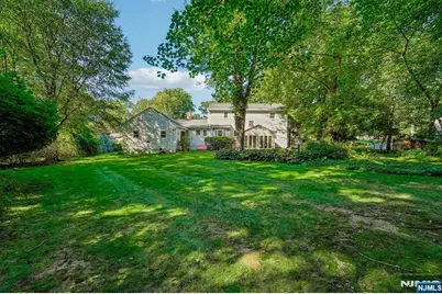 30 Arlton Avenue, Allendale, NJ 07401 - Photo 35