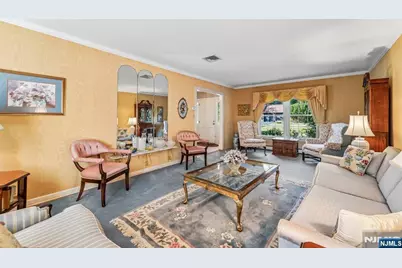 30 Arlton Avenue, Allendale, NJ 07401 - Photo 7