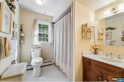 30 Arlton Avenue, Allendale, NJ 07401 - Photo 25
