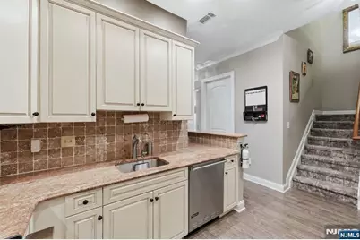 3315 The Plaza, Tenafly, NJ 07670 - Photo 3