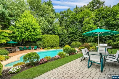 56 O Shaughnessy Lane, Closter, NJ 07624 - Photo 3