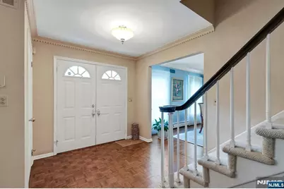 56 O Shaughnessy Lane, Closter, NJ 07624 - Photo 7