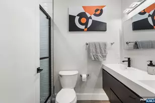 36 Lincoln Street 2, Jersey City, NJ 07307 - Photo 21