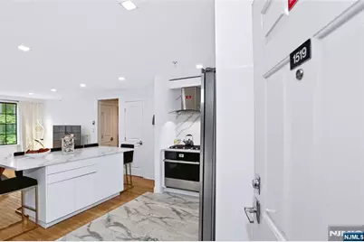 1519 Faulkner Court 1519 #1519, Mahwah, NJ 07430 - Photo 7