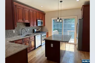 1249 Beaumont Avenue, Teaneck Township, NJ 07666 - Photo 9