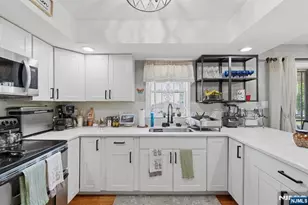 312 Littleton Ave 804, Newark, NJ 07103 - Photo 5