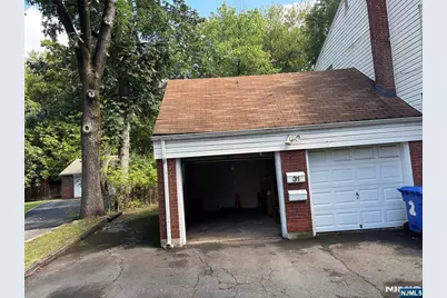 31 Farview Terrace 1st Floor #1st floor, Paramus, NJ 07652 - Photo 9