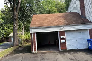 31 Farview Terrace 1st Floor, Paramus, NJ 07652 - Photo 9
