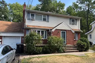 31 Farview Terrace 1st Floor, Paramus, NJ 07652 - Photo 1