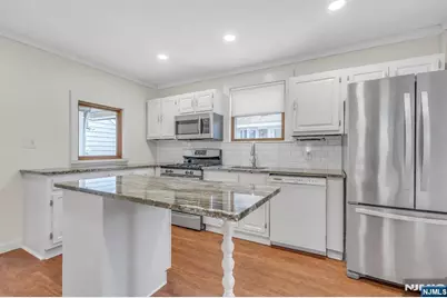 88 McKinley Avenue 1 #1, Lodi, NJ 07644 - Photo 5