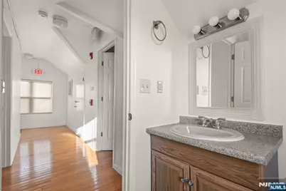 1618 Parker Avenue 2 #2, Fort Lee, NJ 07024 - Photo 9