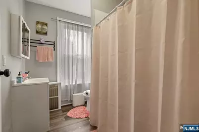 14-16 Crown Street, Bloomfield, NJ 07003 - Photo 17